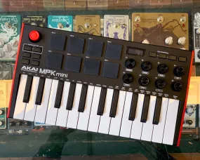 AKAI MPK mini